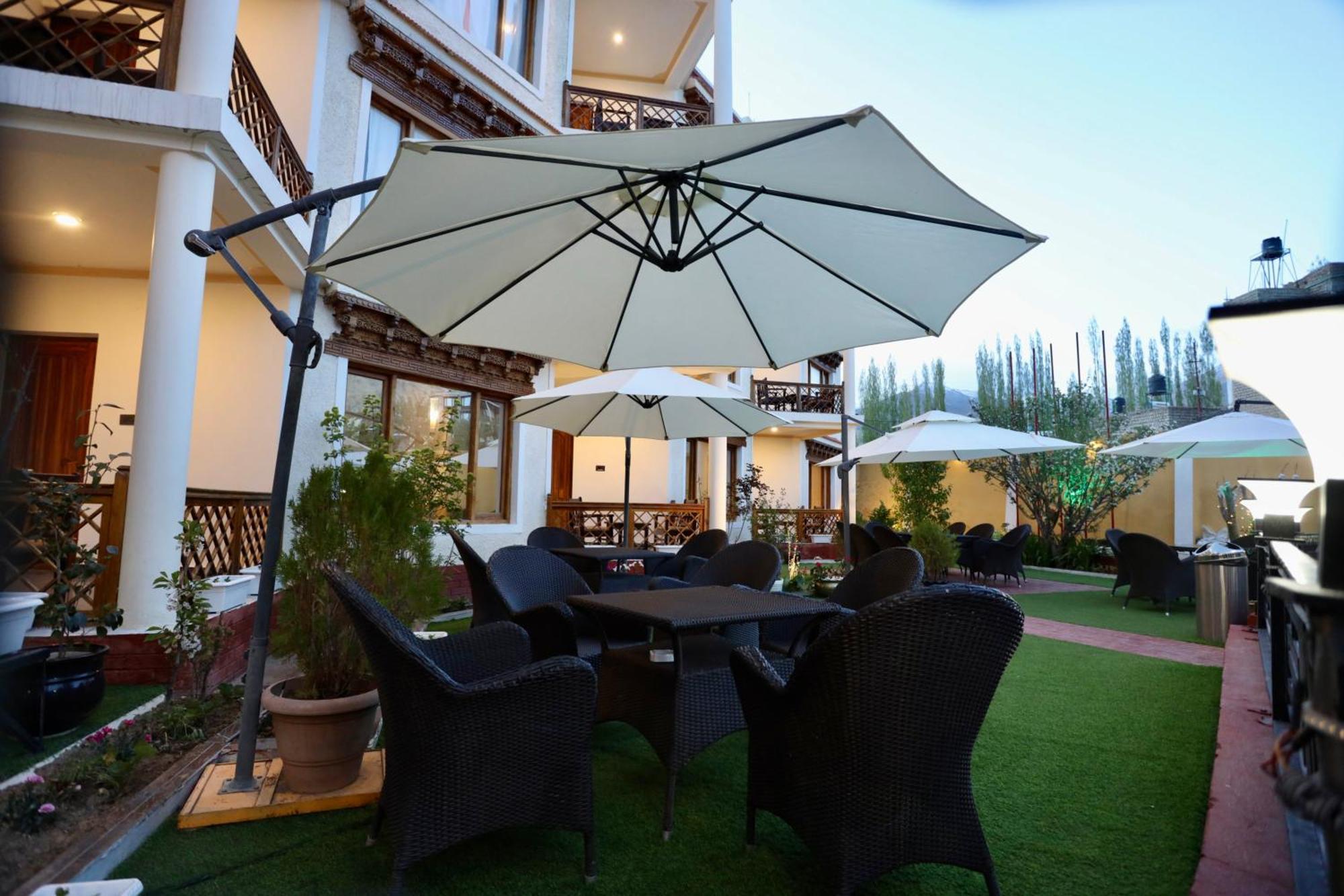Hotel Nalanda Ladakh Leh Exterior foto